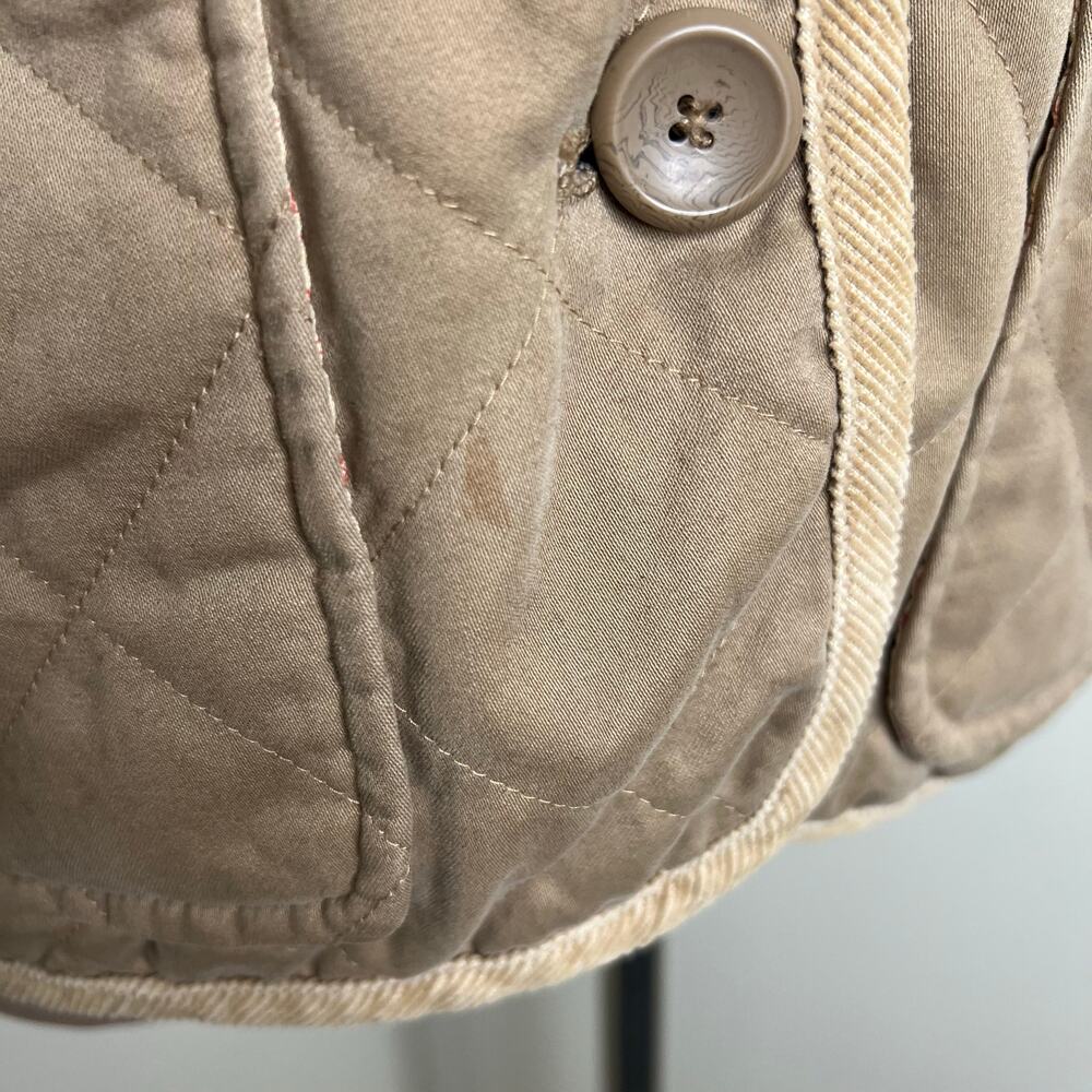 Eddie Bauer Quilted Jacket Medium Womens Corduroy Collar Cotton Floral Button Up - Picture 8 of 9